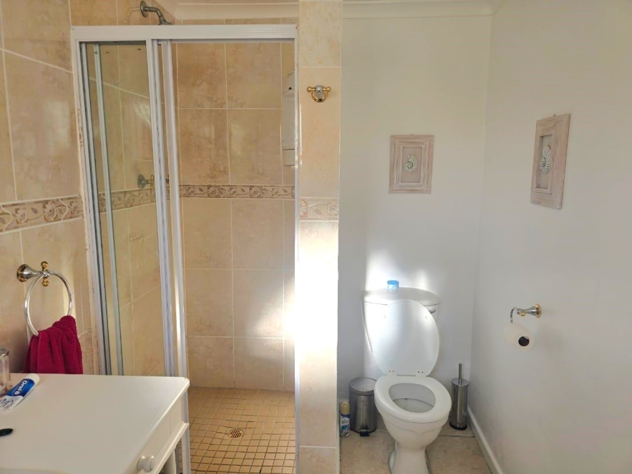 To Let 3 Bedroom Property for Rent in Brenton On Lake Western Cape